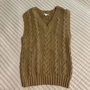 S American Eagle sweater vest